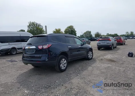 2016 Chevrolet Traverse Ls z USA, uszkodzony, nr VIN 1GNKRFED0GJ241064
